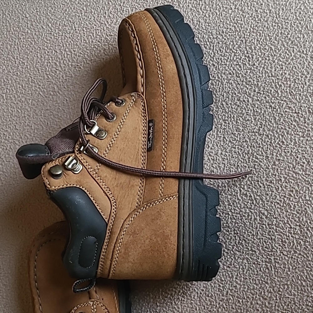 Youth Size 3 Thom McAn Leather Vintage Boots, Y2K - Picture 2 of 9